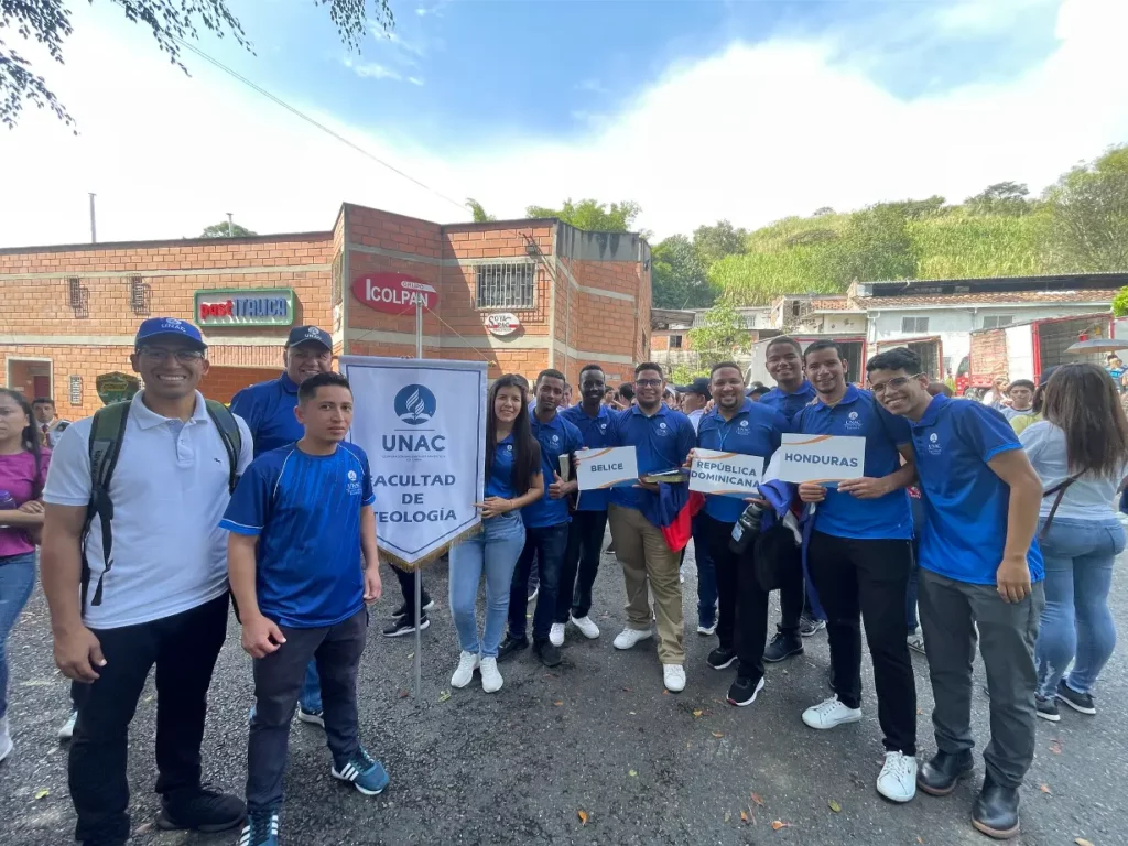 Representantes de la facultad de teologia en el aniversario 2023