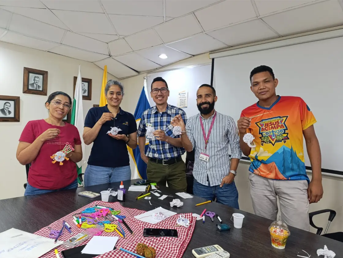 Colaboradores UNAC participando de las actividades de la Semana de la Salud y Talento Humano UNAC 2024 min